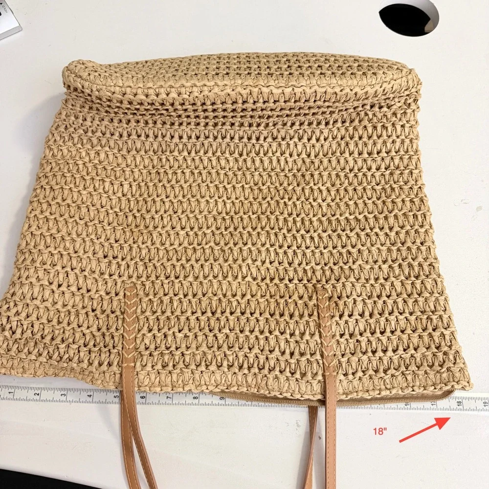 H&M Women Woven Paper Straw Tote Bag OS Tan Faux Leather Trim Zip Top Resort